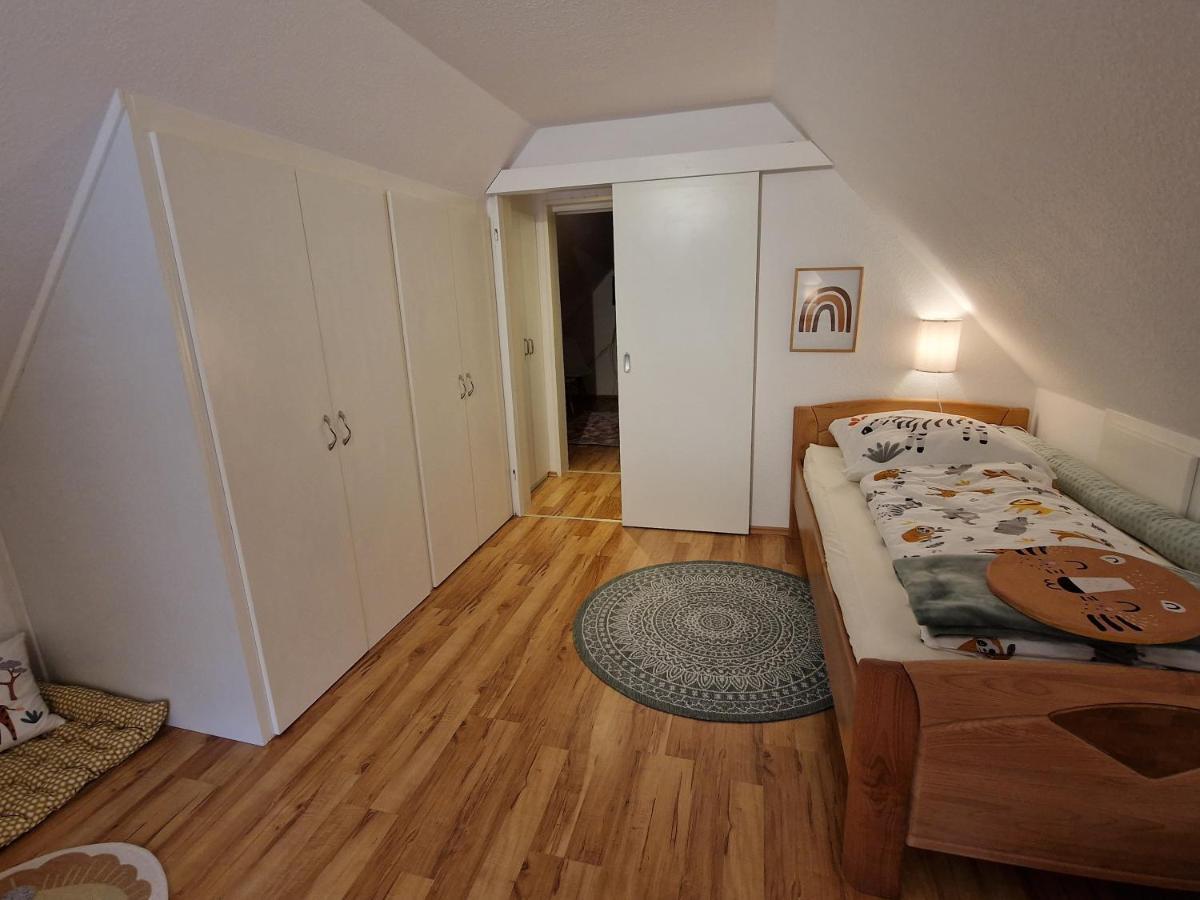 Hüde Ferienwohnungen Duemmersee - Haus Alter Pferdestall מראה חיצוני תמונה
