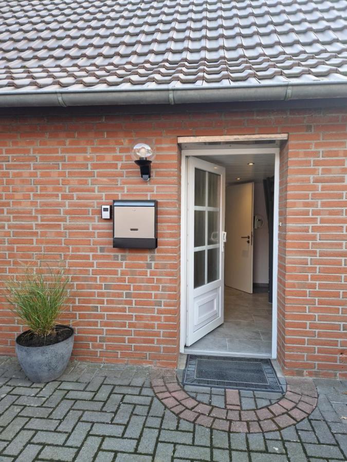 Hüde Ferienwohnungen Duemmersee - Haus Alter Pferdestall מראה חיצוני תמונה